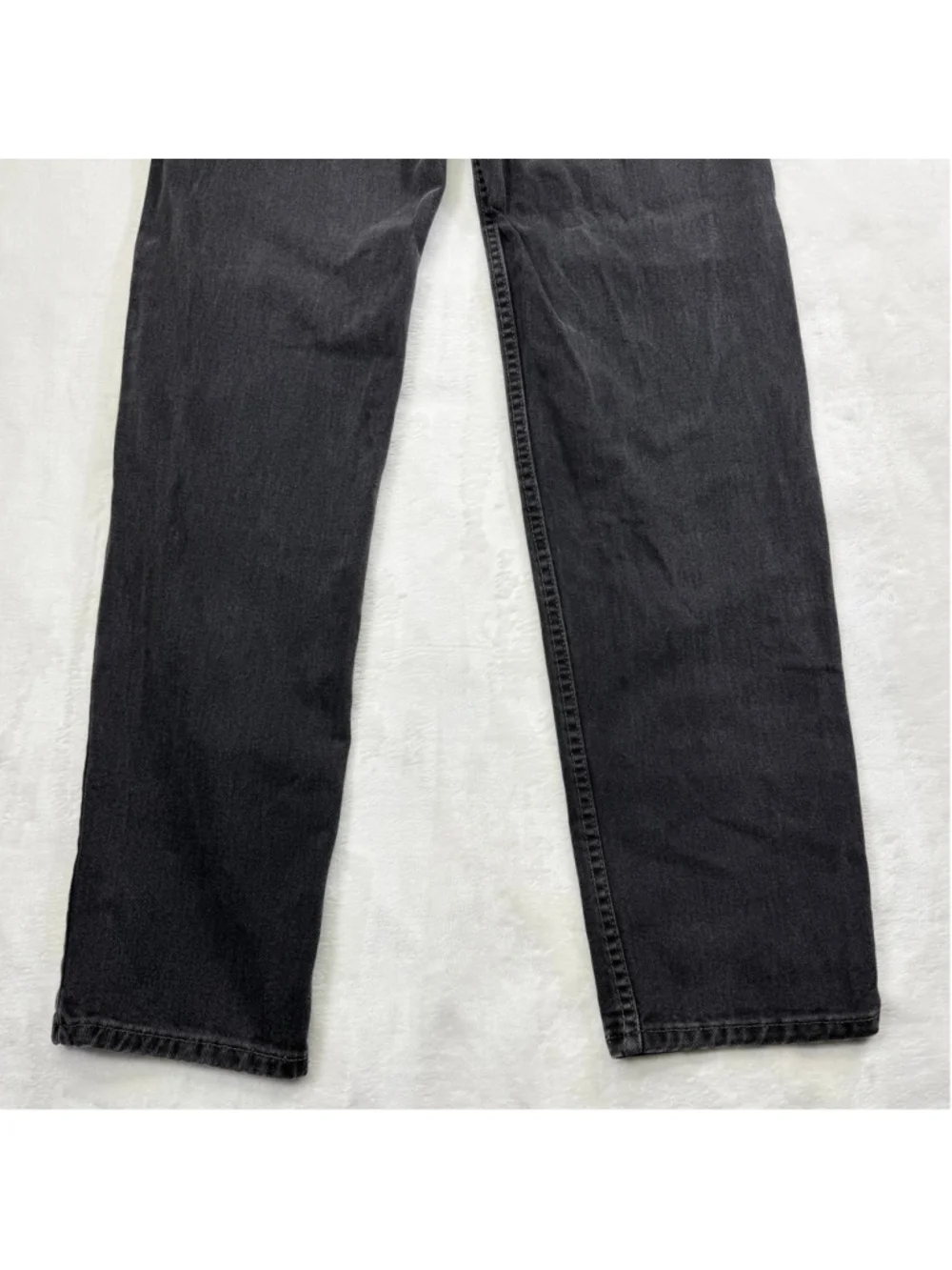 Men's Vintage Levi's 550 32x38 (Fits 30x36) Black Relaxed Fit Made In USA Black
